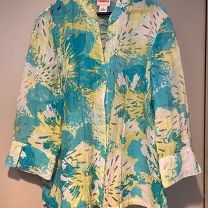 Ruby Rd Favorites size 10 3 button blouse